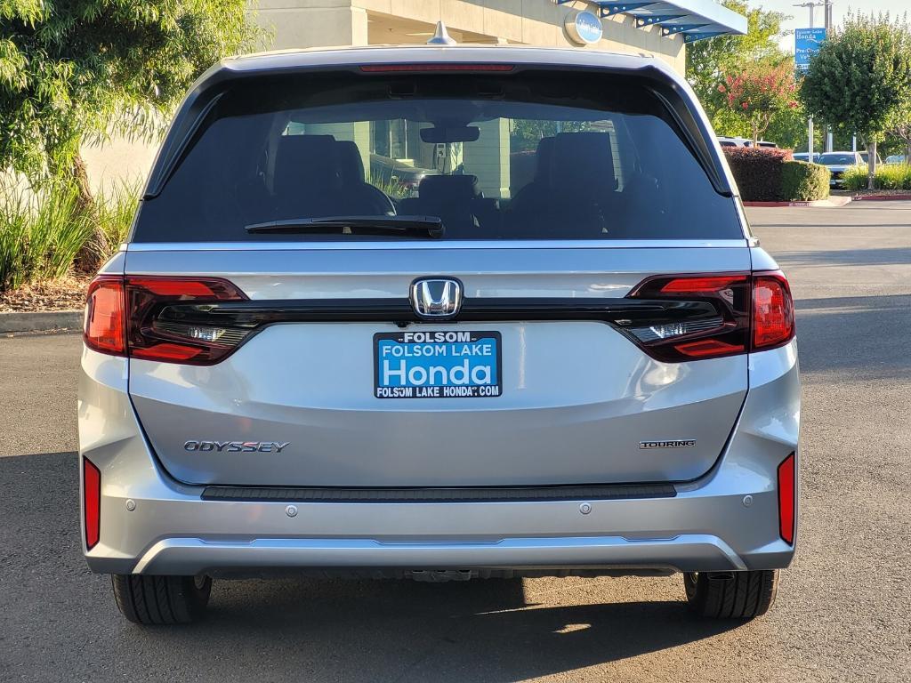 new 2025 Honda Odyssey car, priced at $50,055