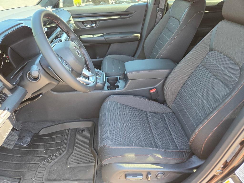 new 2026 Honda CR-V Hybrid car, priced at $38,775