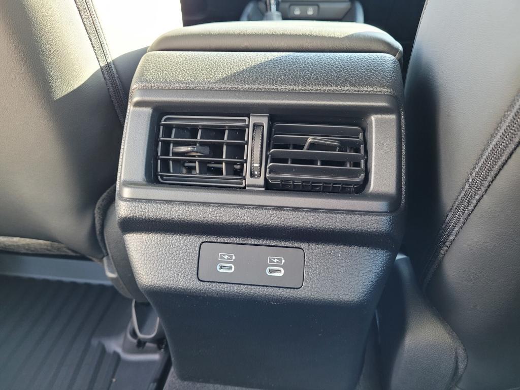 new 2025 Honda Accord Hybrid car, priced at $38,220
