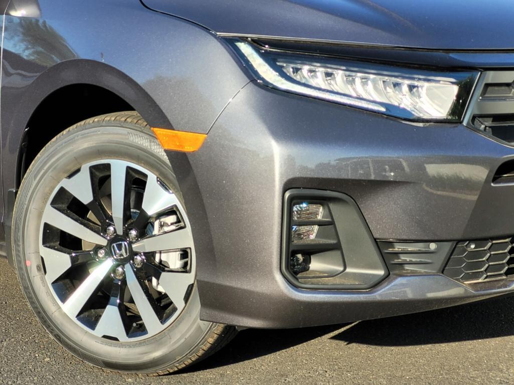 new 2025 Honda Odyssey car, priced at $45,365