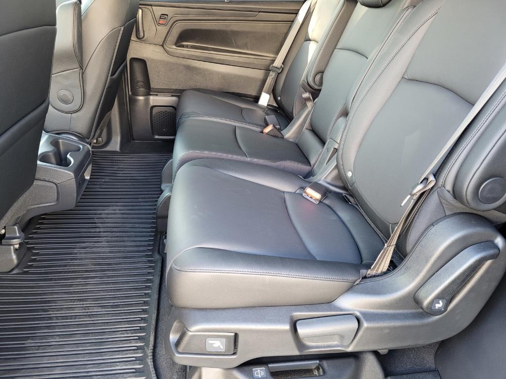 new 2025 Honda Odyssey car, priced at $45,365