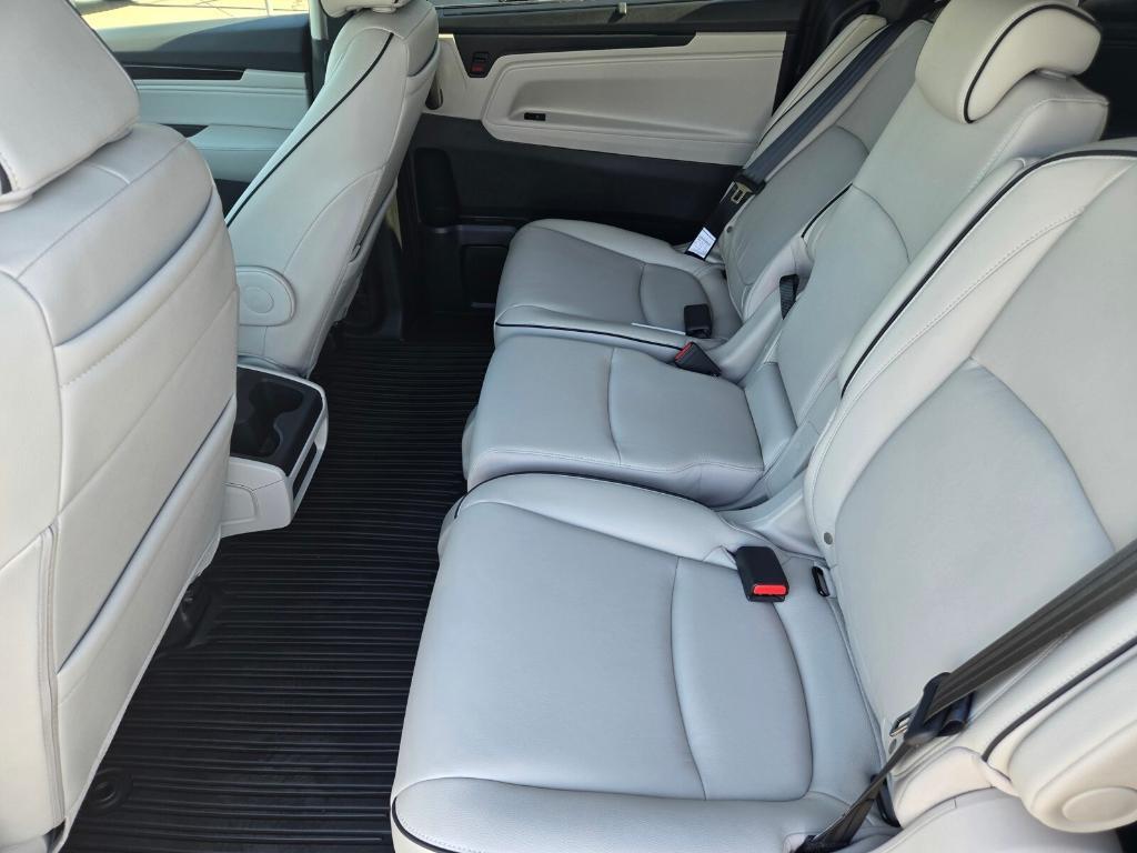 new 2026 Honda Odyssey car, priced at $50,685