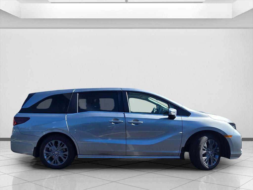 new 2026 Honda Odyssey car, priced at $50,685