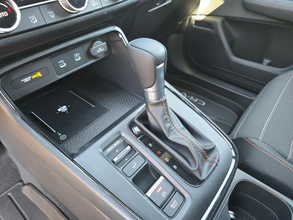 new 2026 Honda CR-V Hybrid car, priced at $40,730