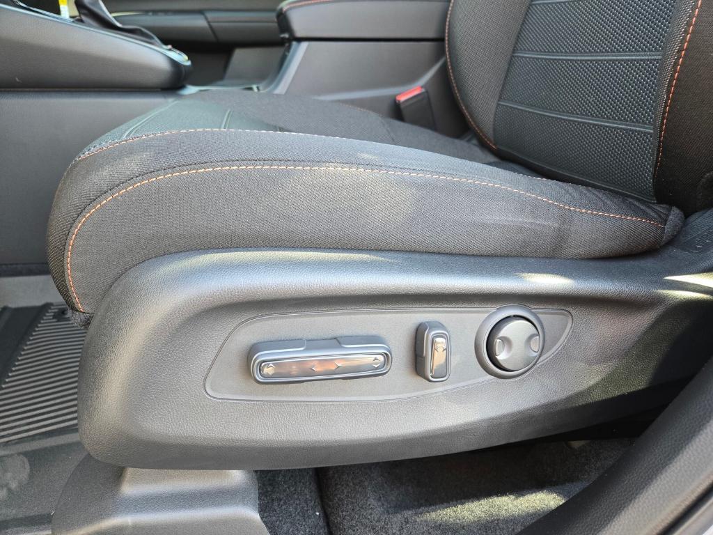 new 2026 Honda CR-V Hybrid car, priced at $40,730