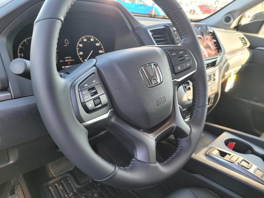 new 2025 Honda Ridgeline car, priced at $45,920