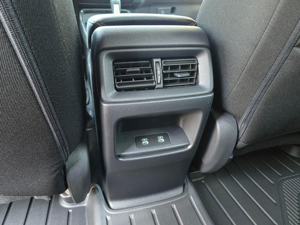 new 2026 Honda CR-V Hybrid car, priced at $39,230
