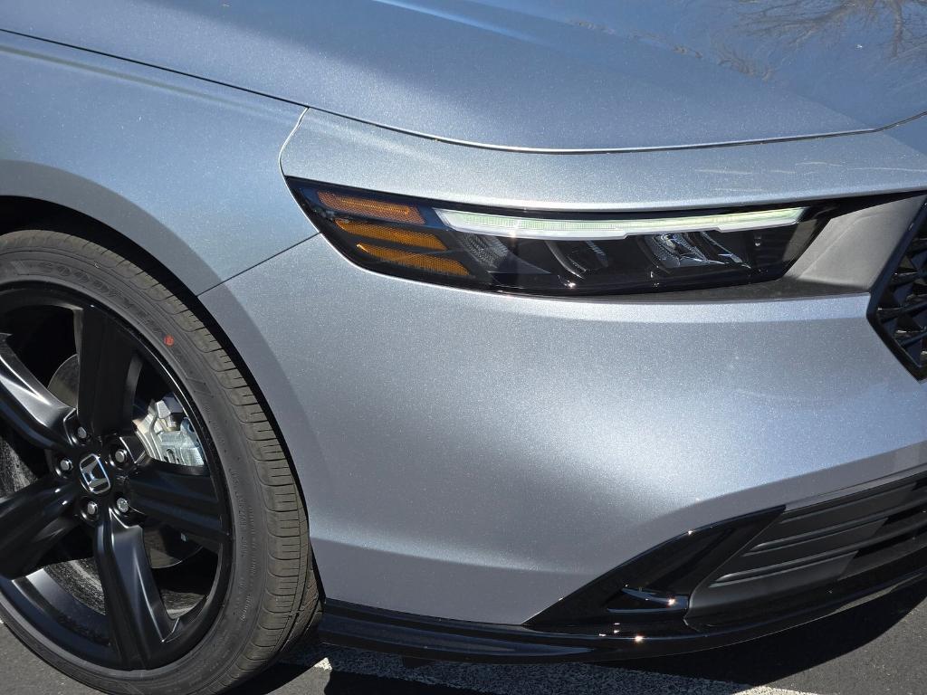 new 2025 Honda Accord Hybrid car, priced at $38,265