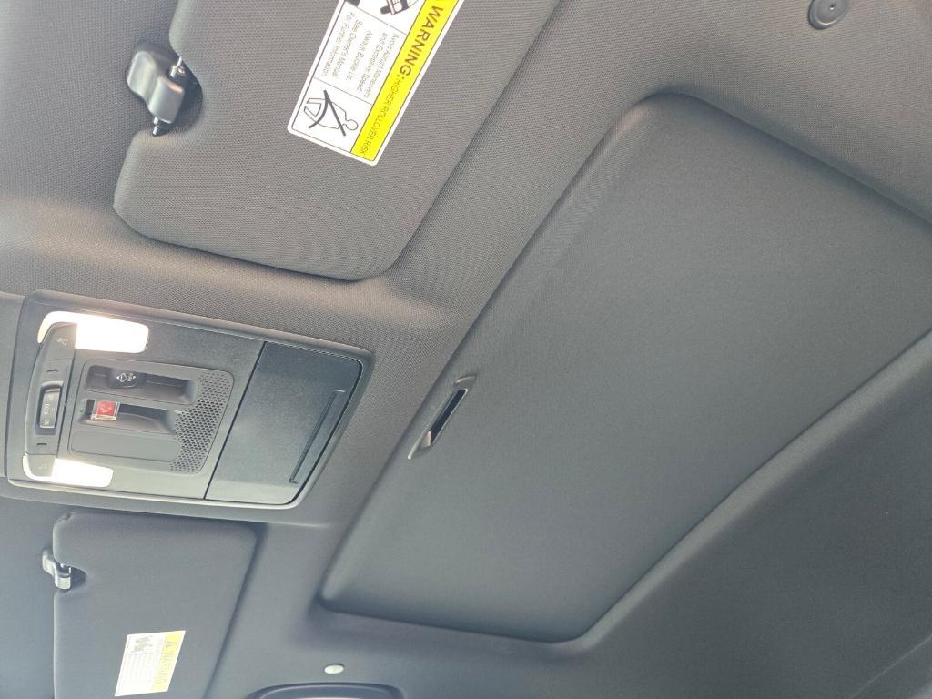 new 2026 Honda CR-V Hybrid car, priced at $40,275