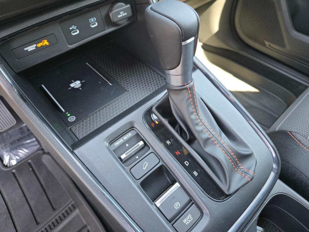 new 2026 Honda CR-V Hybrid car, priced at $40,275