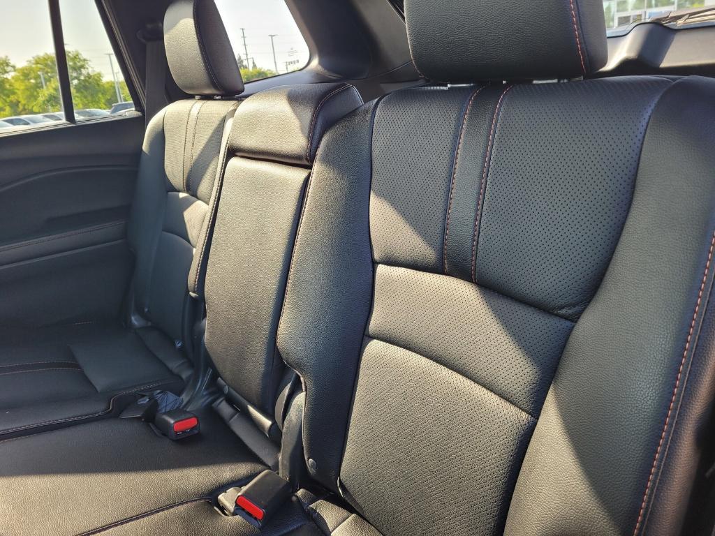 used 2022 Honda Passport car, priced at $34,349