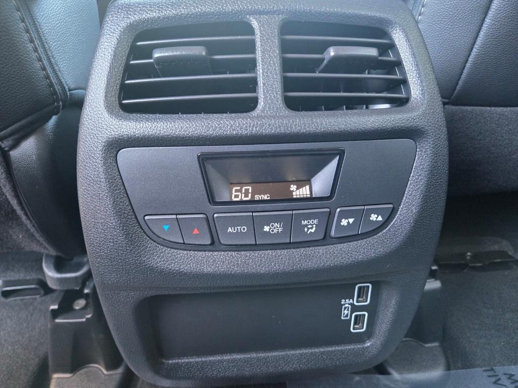 used 2022 Honda Pilot car, priced at $33,423