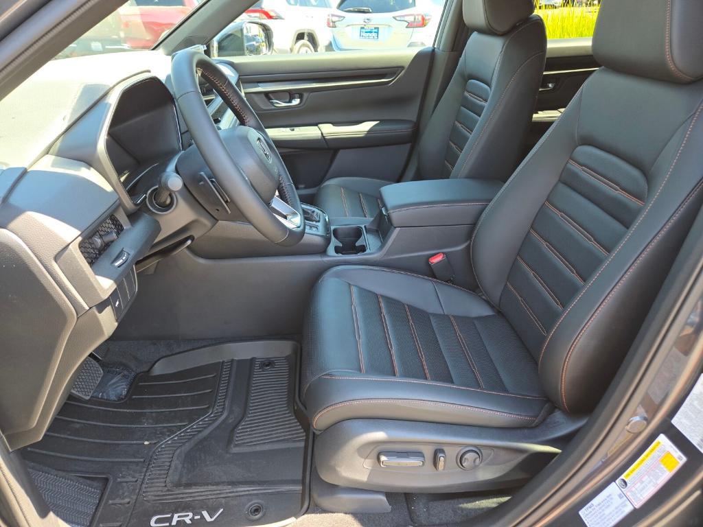 new 2026 Honda CR-V Hybrid car, priced at $41,870