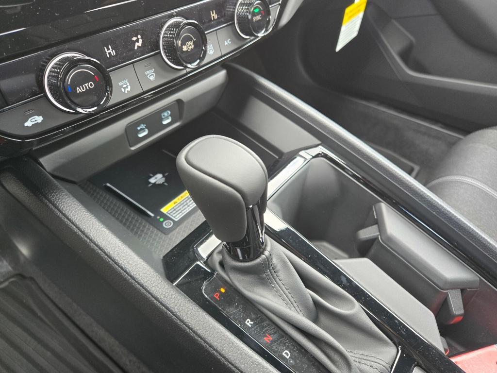 new 2025 Honda Accord Hybrid car, priced at $37,000