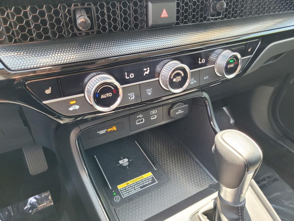 used 2024 Honda CR-V car, priced at $35,632