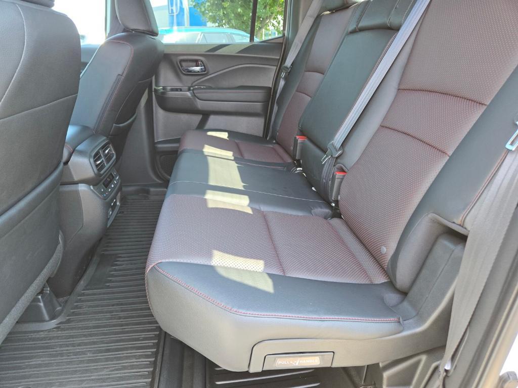 new 2025 Honda Ridgeline car, priced at $50,600
