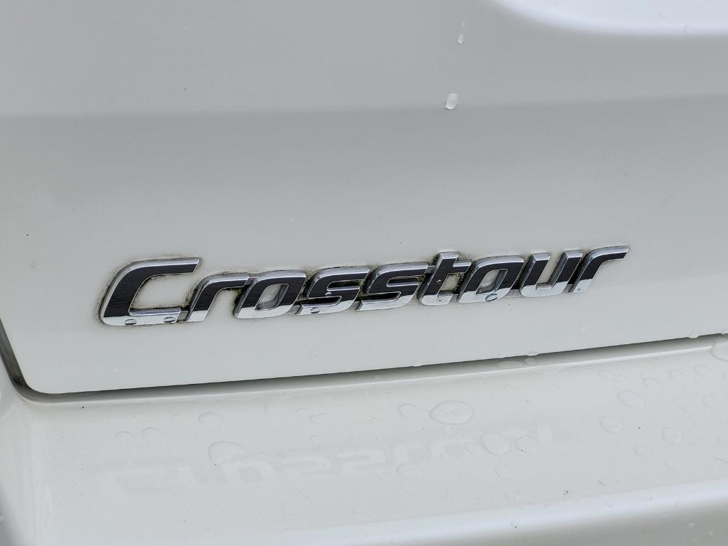 used 2015 Honda Crosstour car, priced at $10,993