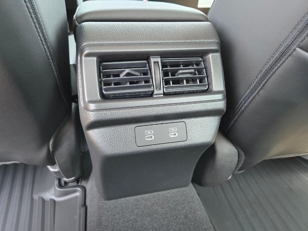 new 2025 Honda Accord Hybrid car, priced at $42,190