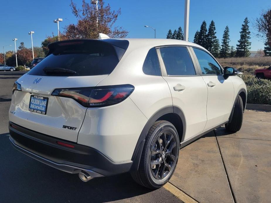 new 2025 Honda HR-V car, priced at $32,100