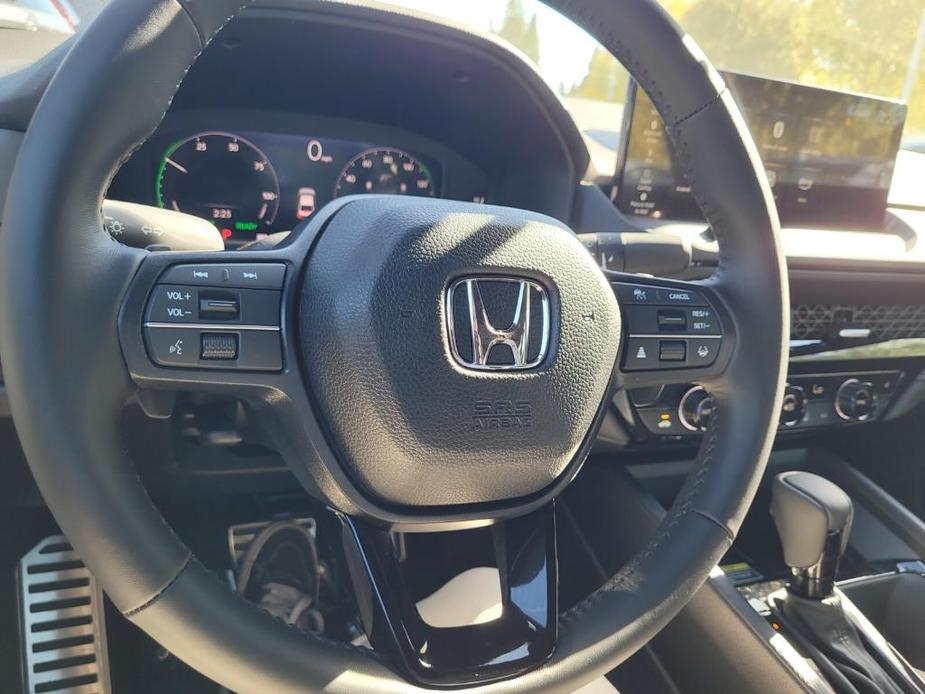 new 2025 Honda Accord Hybrid car, priced at $38,220