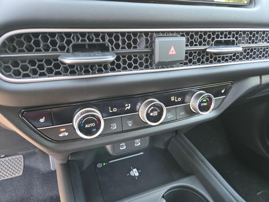 new 2026 Honda HR-V car, priced at $33,195