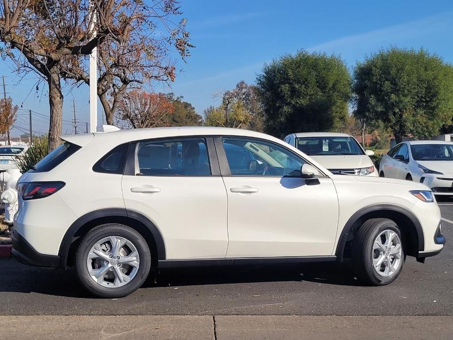 new 2025 Honda HR-V car, priced at $28,900