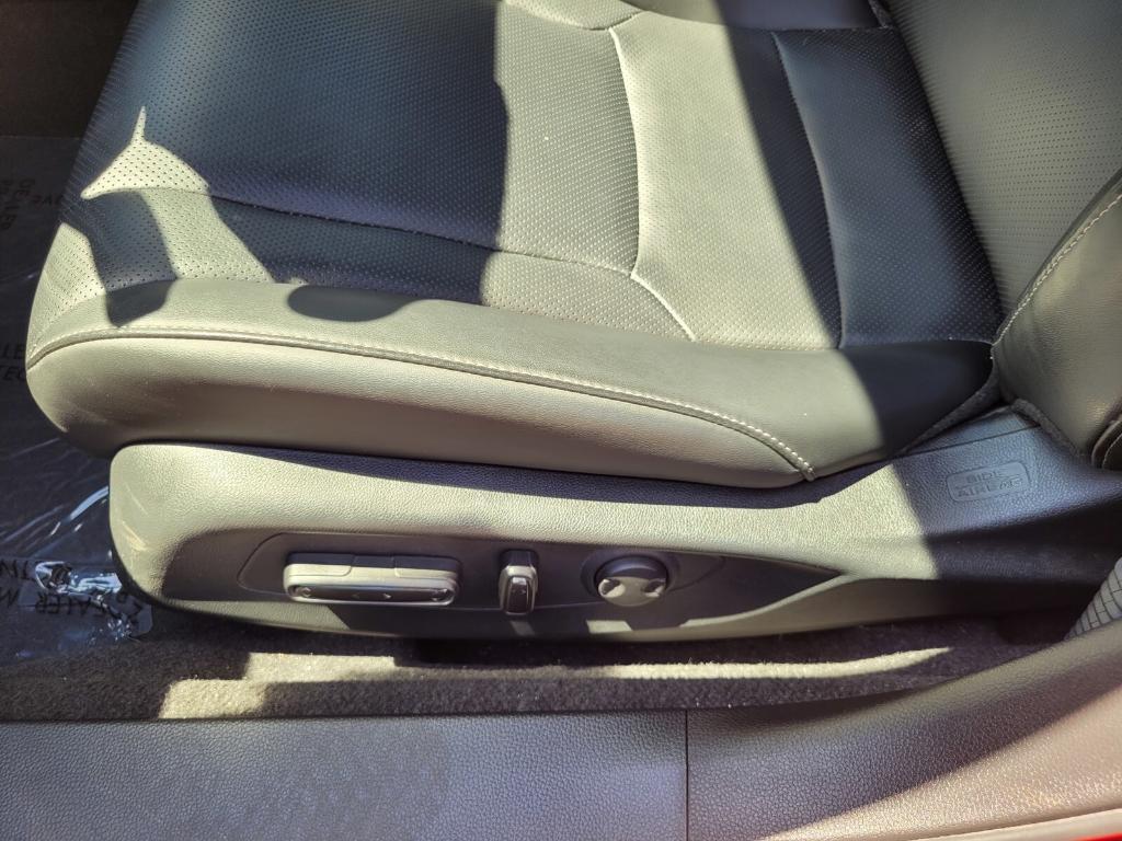 used 2023 Honda Accord Hybrid car, priced at $31,556