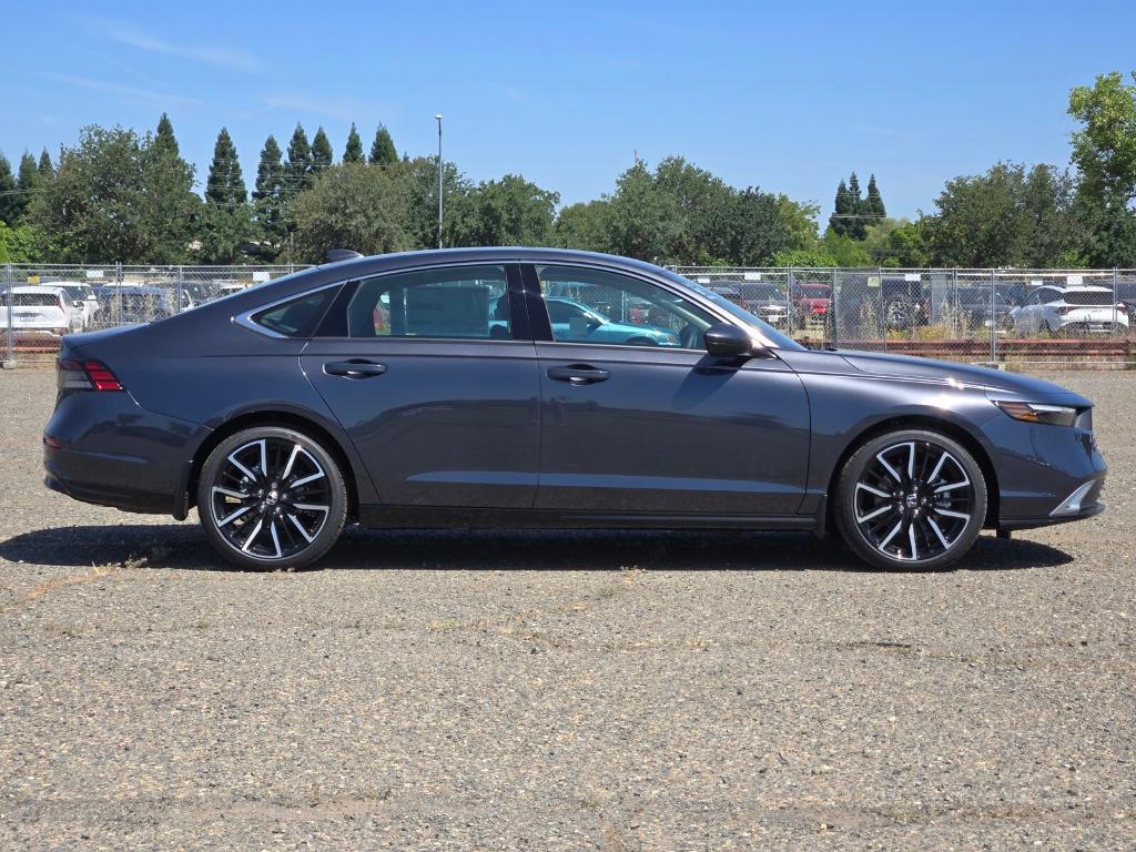 new 2025 Honda Accord Hybrid car, priced at $42,145