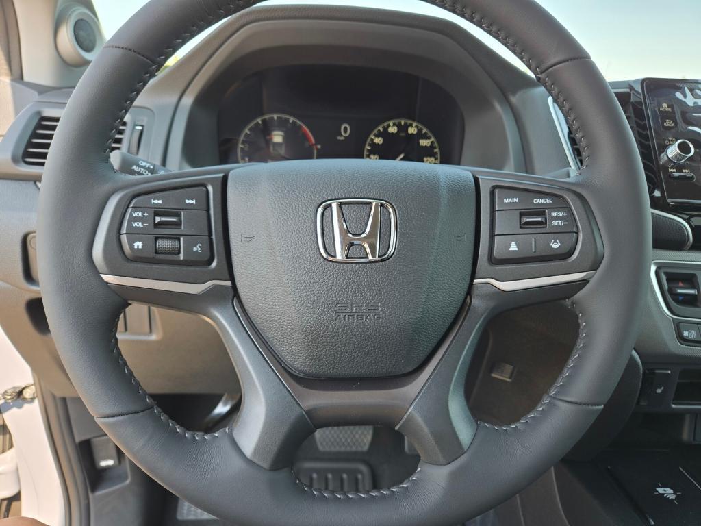 new 2025 Honda Ridgeline car, priced at $46,580