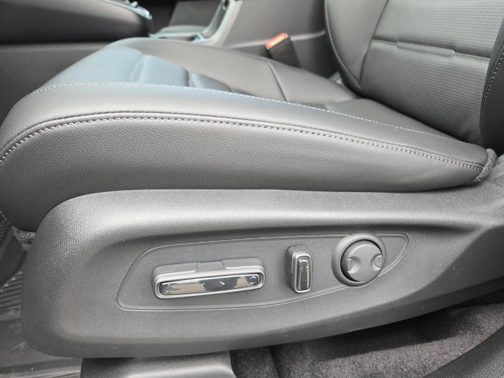 new 2025 Honda CR-V car, priced at $39,590