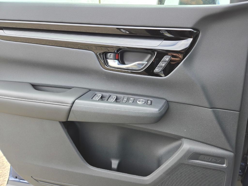 new 2025 Honda CR-V car, priced at $39,590