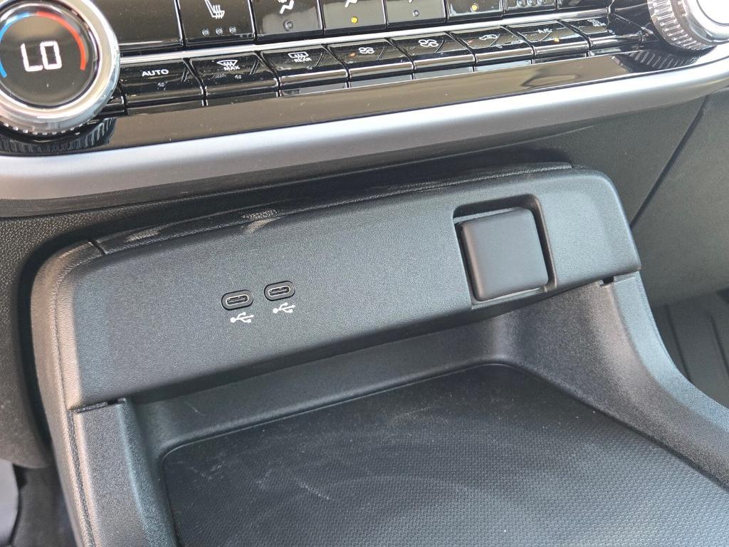 new 2025 Honda Prologue car, priced at $55,300