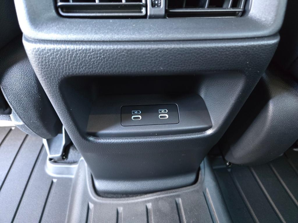 new 2025 Honda CR-V Hybrid car, priced at $40,740