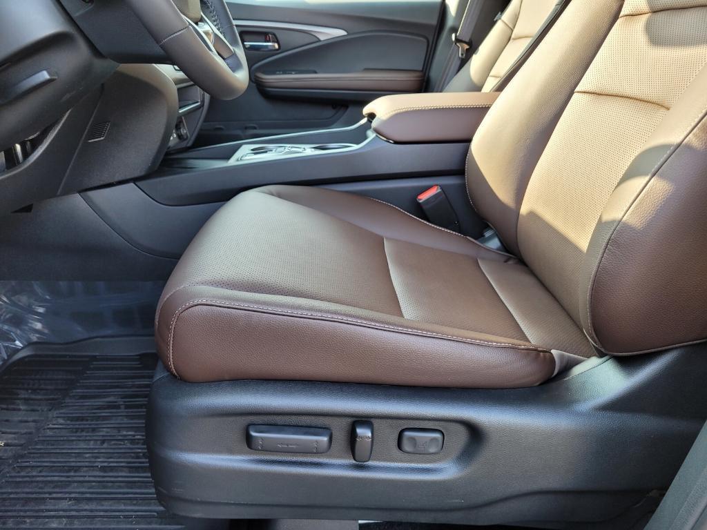 new 2025 Honda Ridgeline car, priced at $46,125