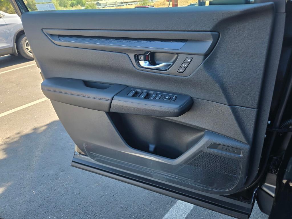 new 2026 Honda CR-V Hybrid car, priced at $43,370