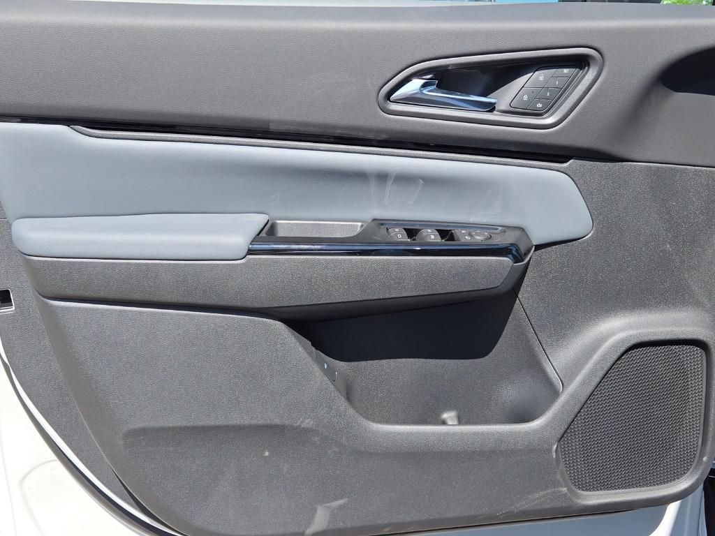 new 2025 Honda Prologue car, priced at $55,300