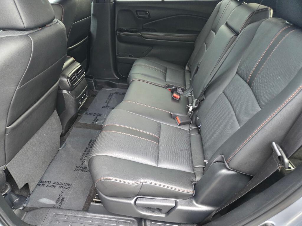 used 2025 Honda Passport car, priced at $41,499