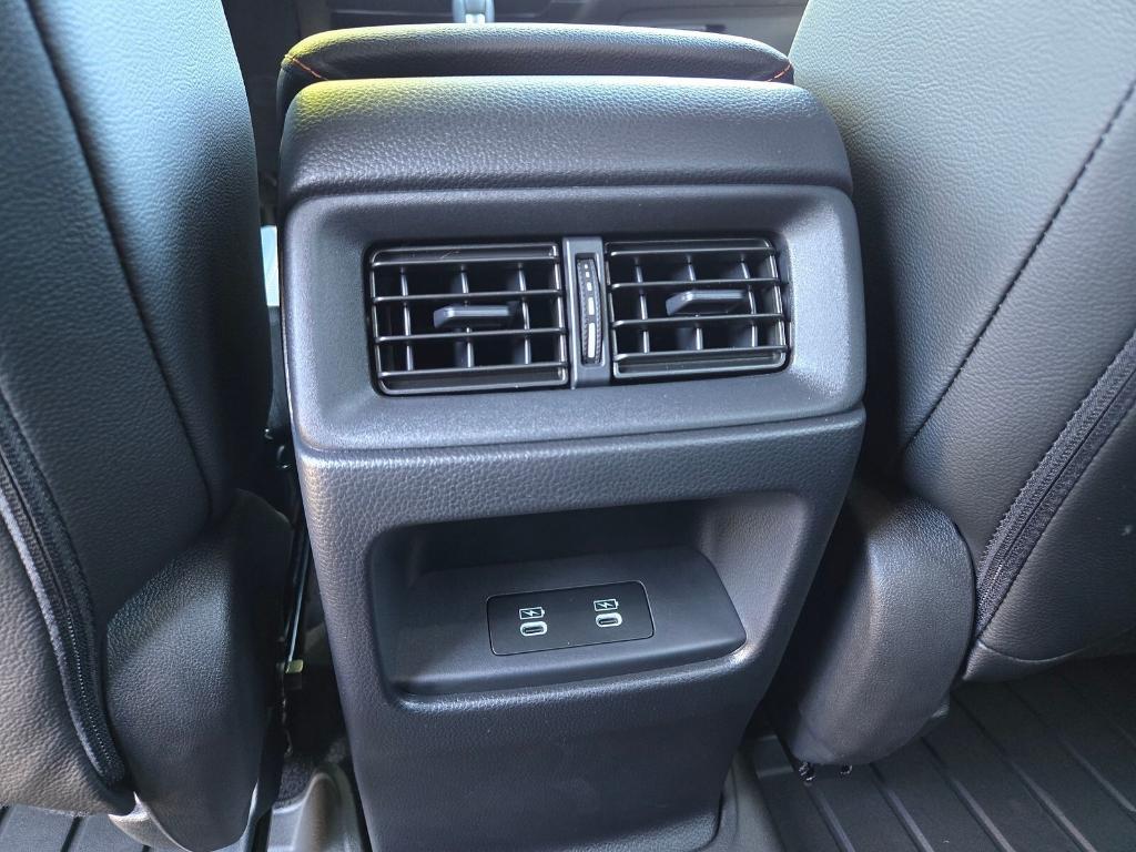 new 2026 Honda CR-V Hybrid car, priced at $43,825