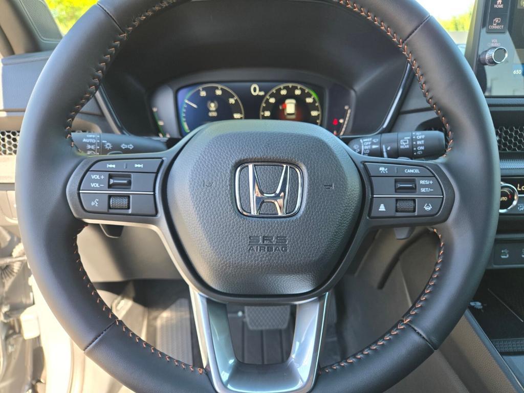 new 2026 Honda CR-V Hybrid car, priced at $43,825