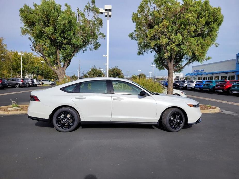 new 2025 Honda Accord car, priced at $33,405