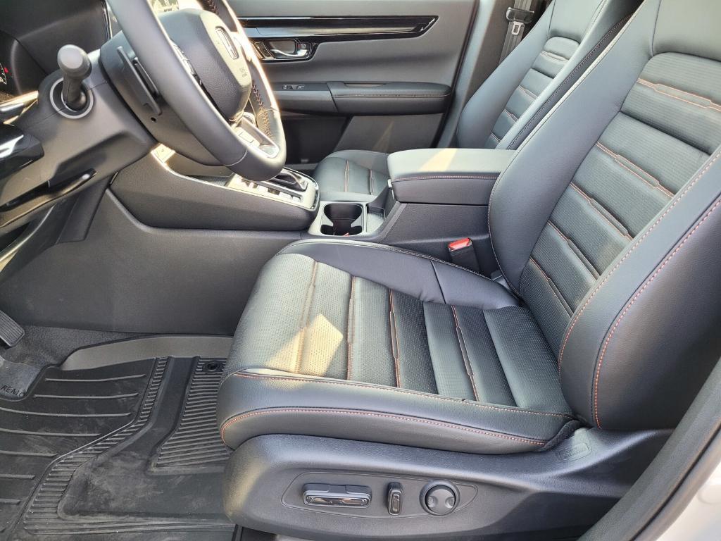 new 2025 Honda CR-V Hybrid car, priced at $44,645