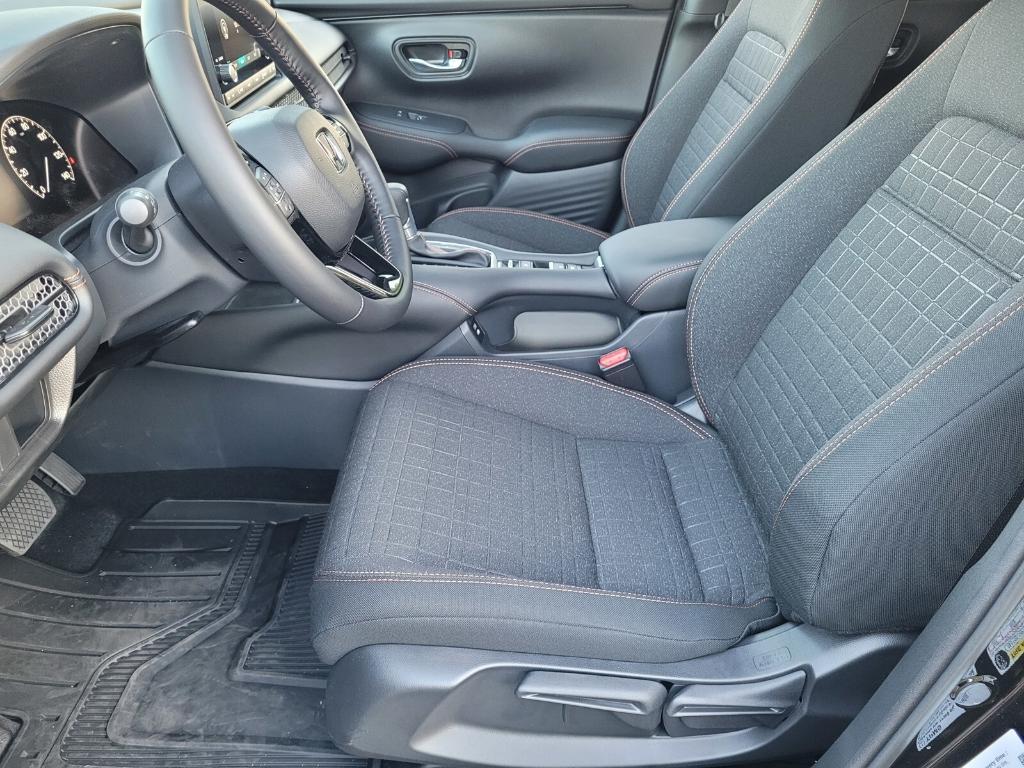 new 2025 Honda HR-V car, priced at $30,590