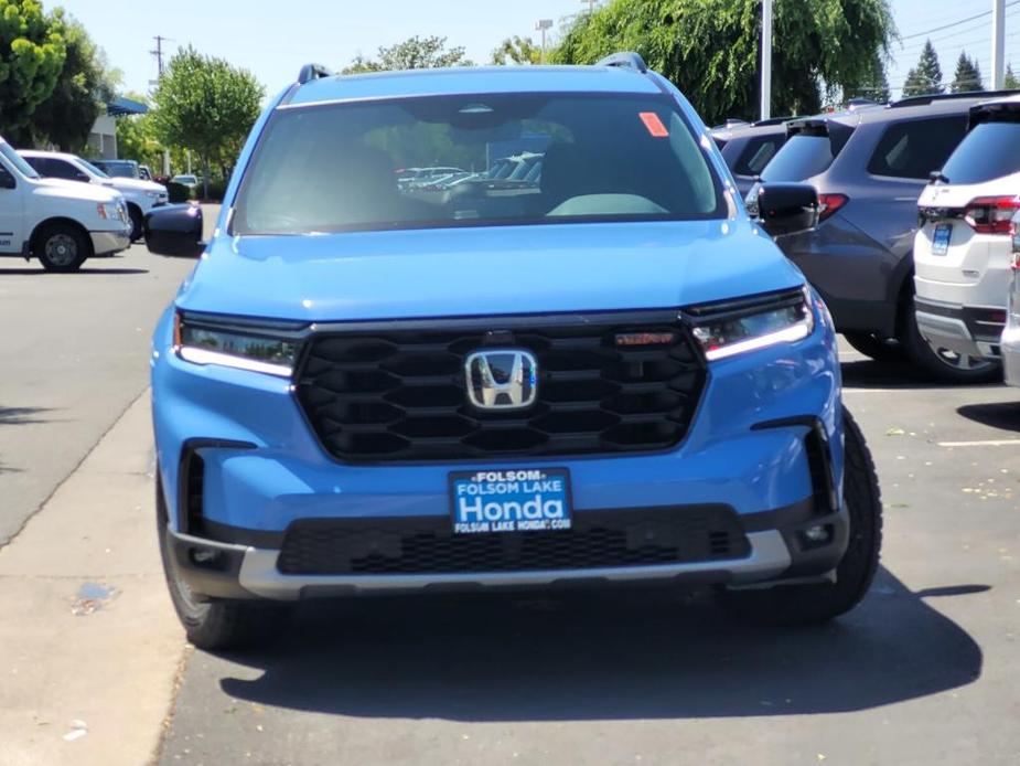 new 2025 Honda Pilot car