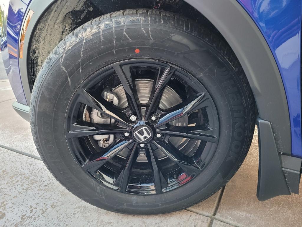 new 2025 Honda CR-V Hybrid car