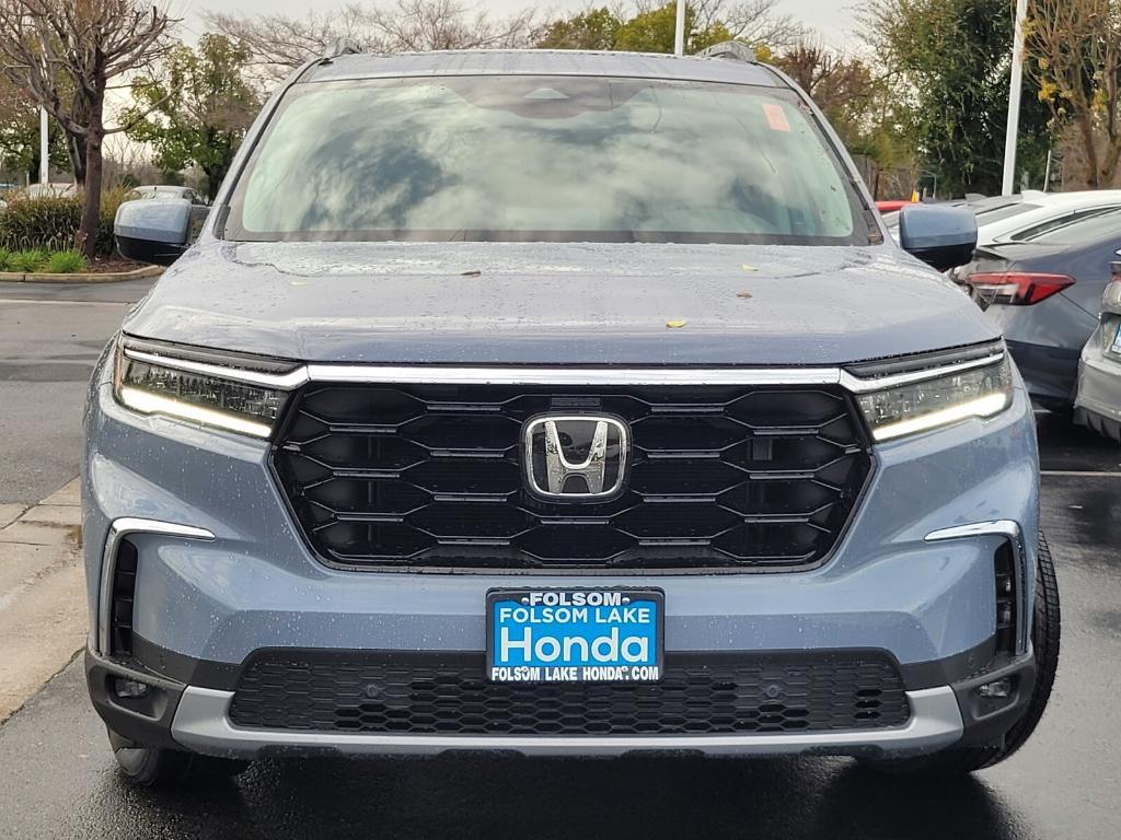 new 2025 Honda Pilot car