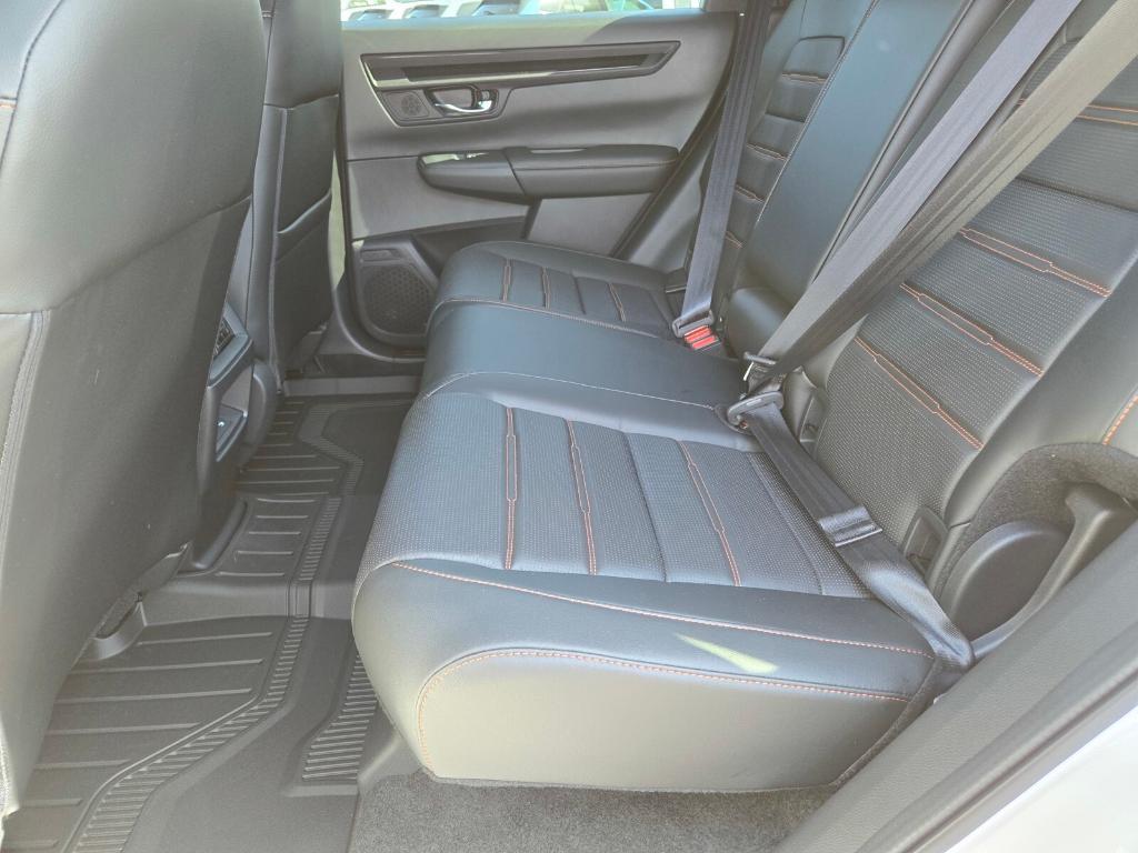 new 2025 Honda CR-V Hybrid car, priced at $42,695