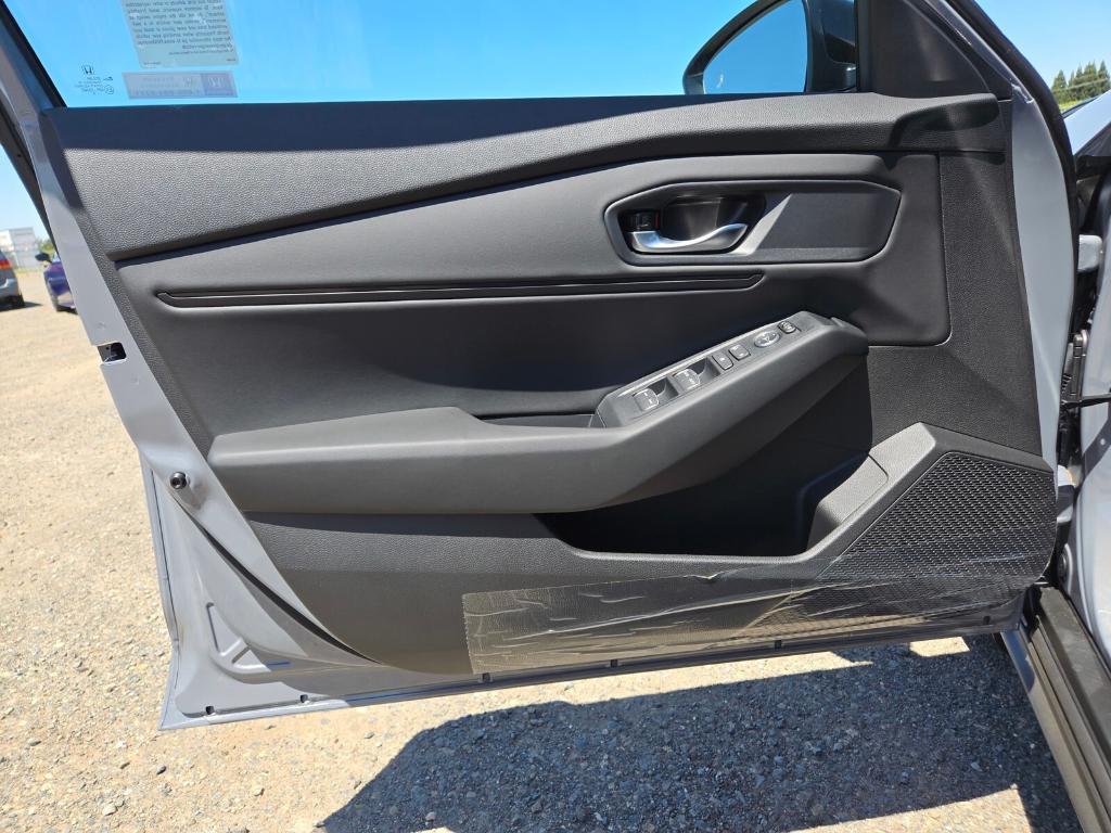 new 2025 Honda Accord car, priced at $33,860