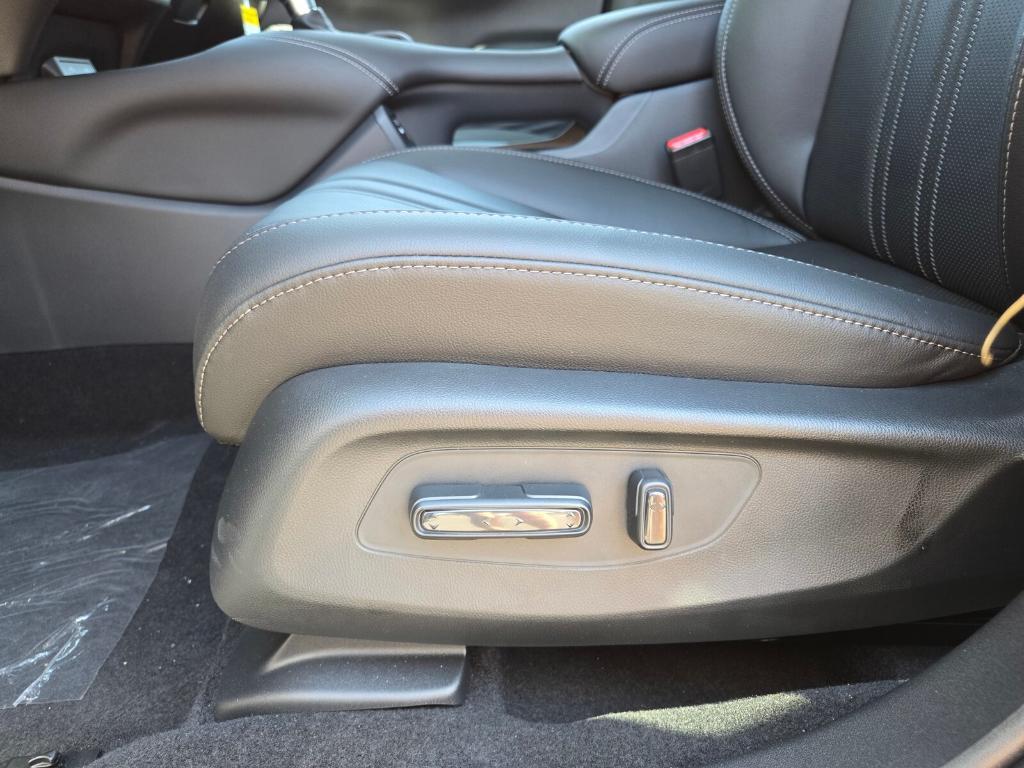 new 2026 Honda HR-V car, priced at $33,195