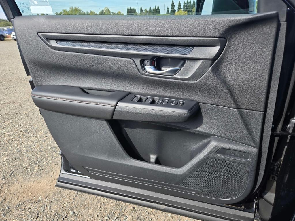 new 2026 Honda CR-V Hybrid car, priced at $40,275