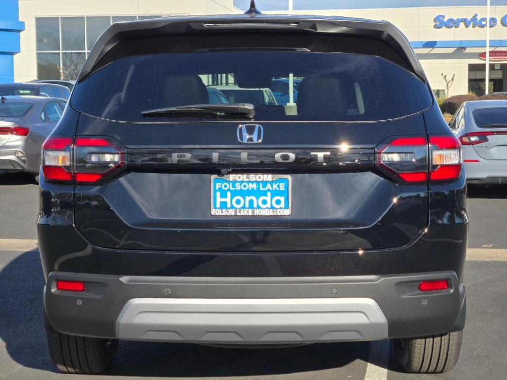 new 2025 Honda Pilot car, priced at $46,590